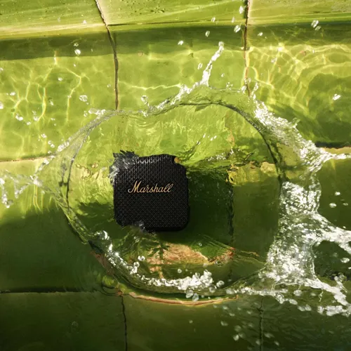 Bocina Marshall Willen Portátil Con Bluetooth Waterproof Negra Negro - Imagen 6