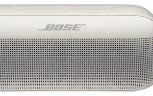 Parlante Altavoz Bose Soundlink Flex Bluetooth 12 Horas Ip67 White Smoke