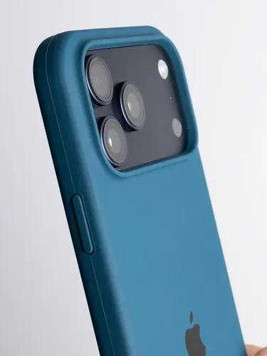 Estuche Case Carcasa Silicona Compatible Con iPhone 17 Pro Azul Marino Liso - Imagen 4